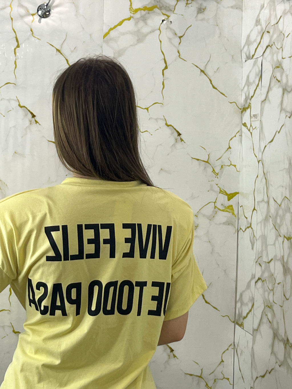 T-shirt feliz