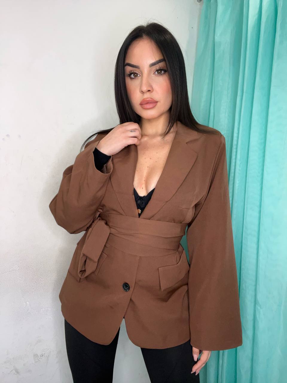 Blazer con cinta