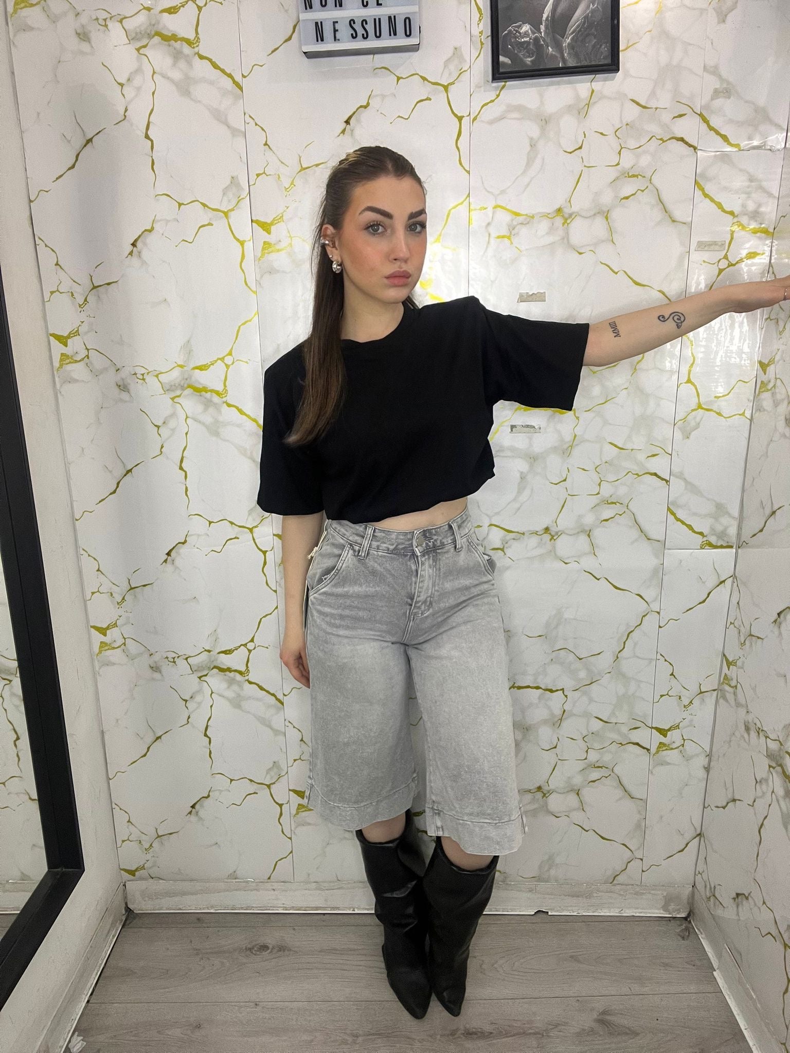 Maglia sbuffata crop