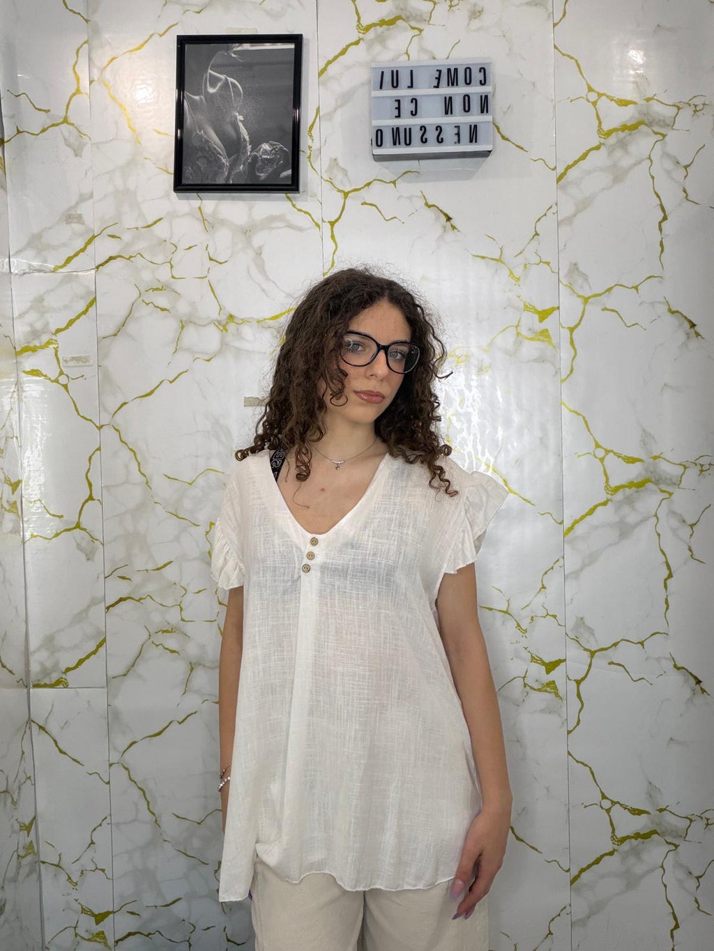 Maglia in lino con volà