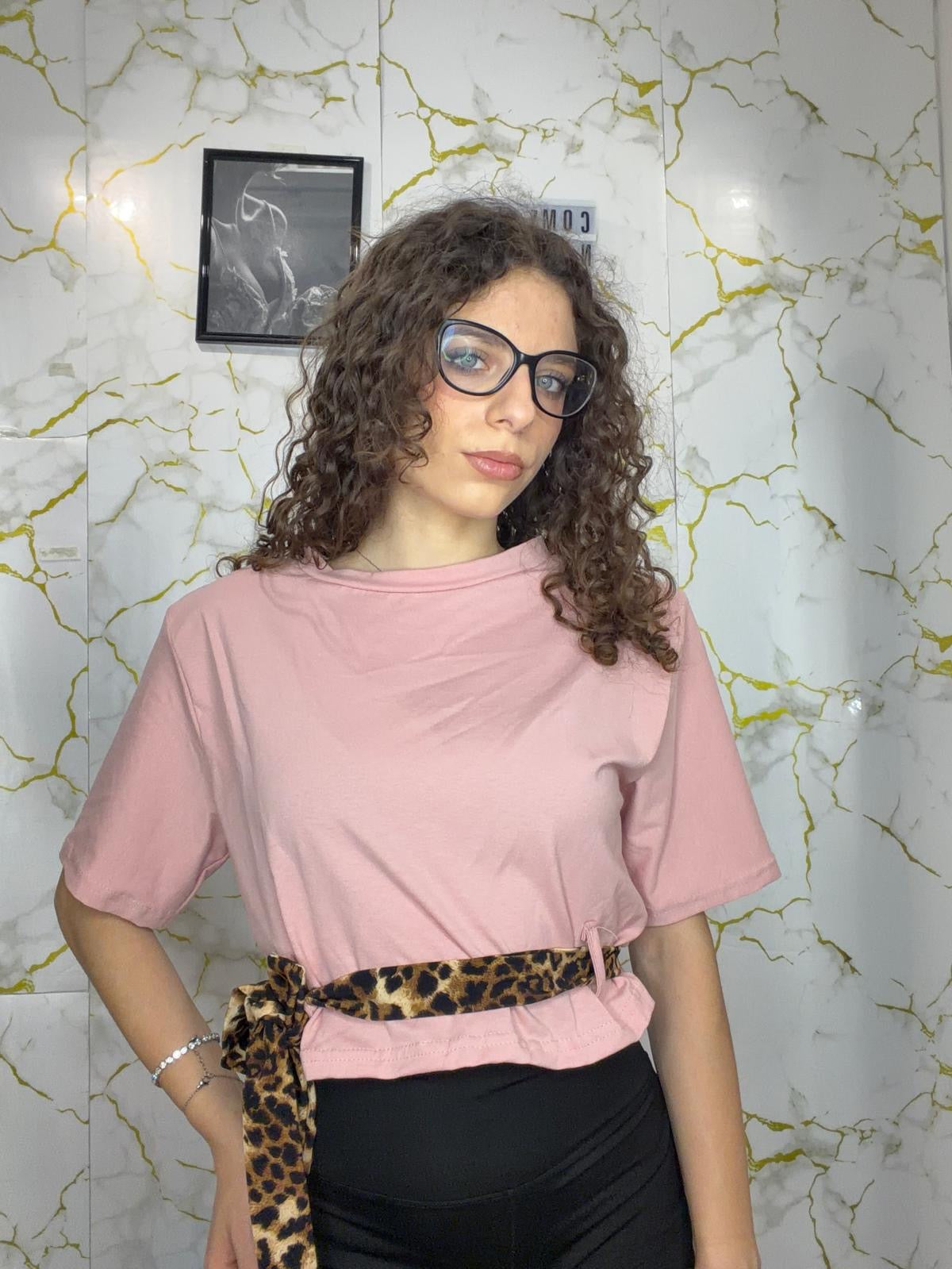 Maglia con cinturino animalier