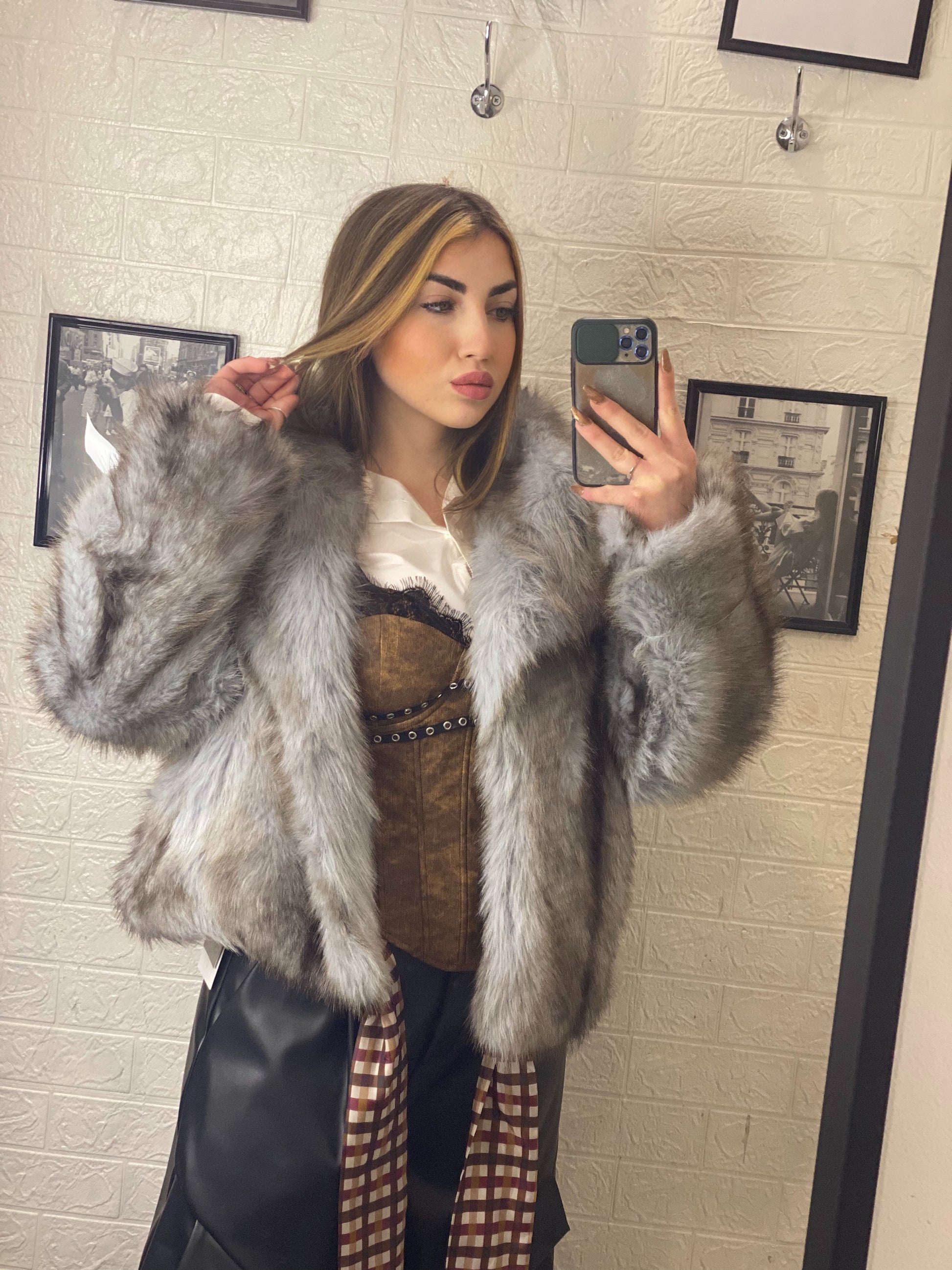 Ecopelliccia celeste meglio ti veste