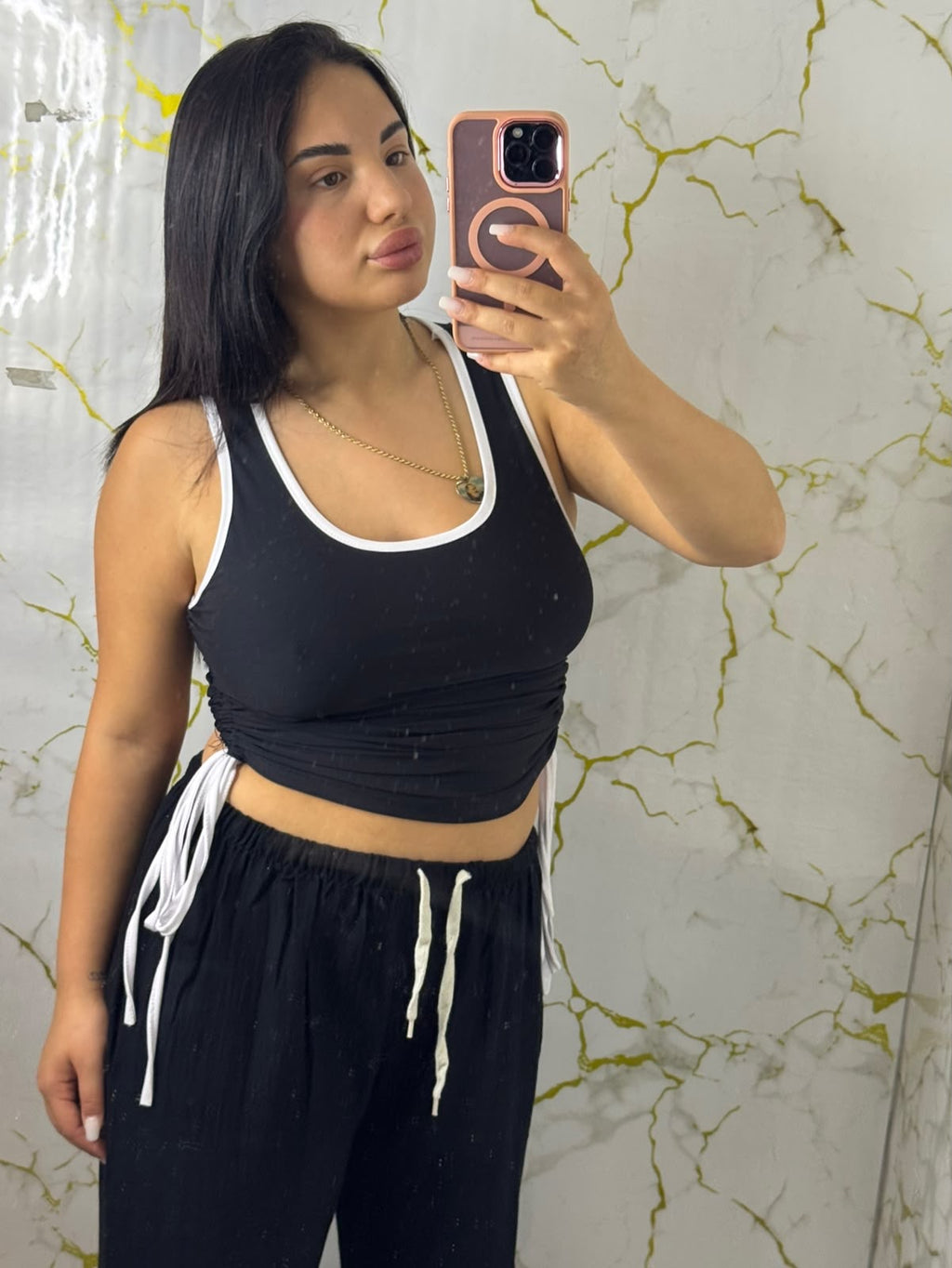 Top clarissa