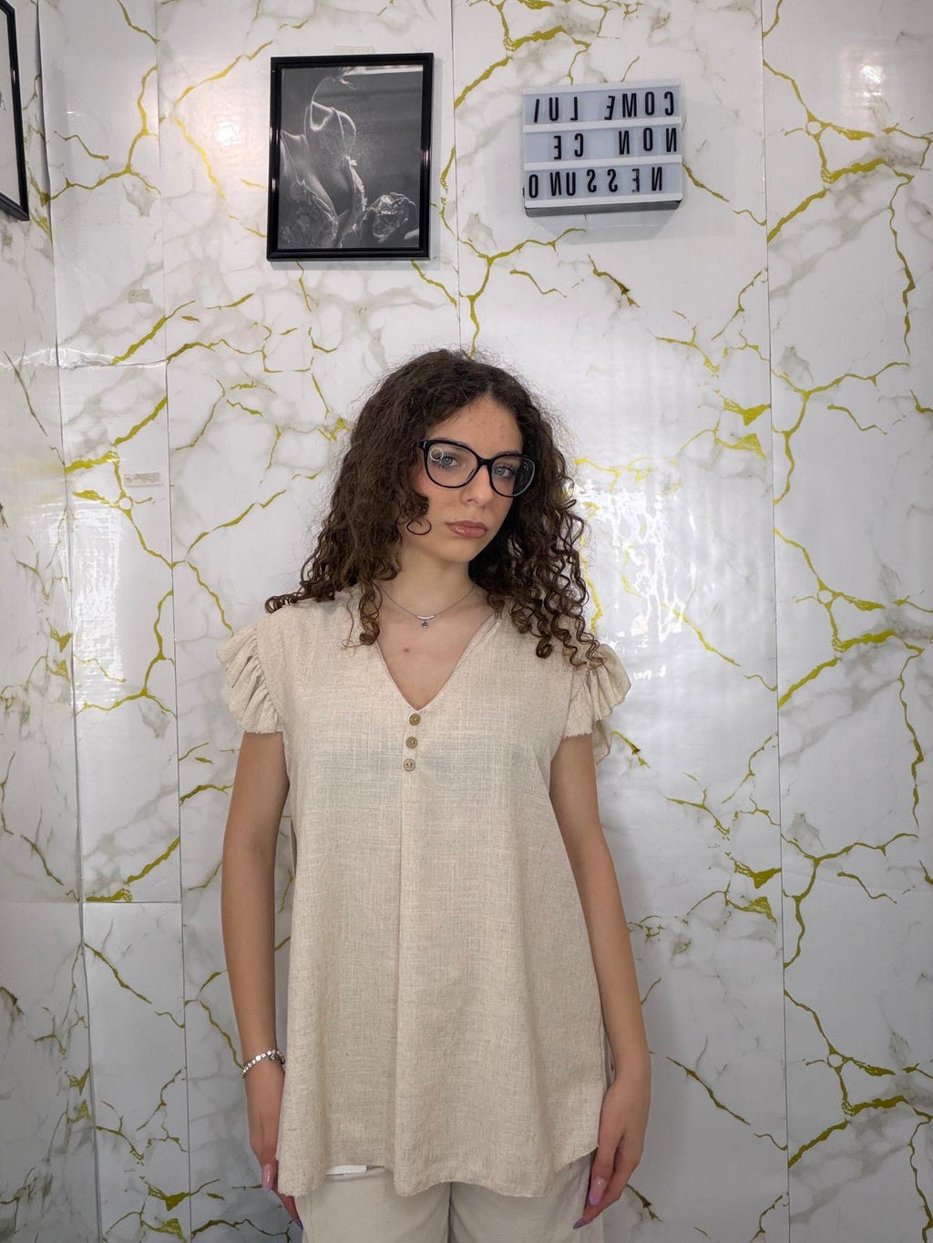 Maglia in lino con volà