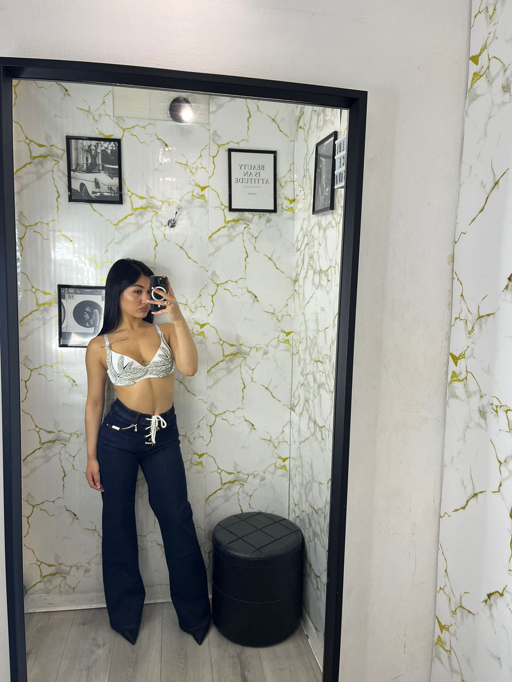 Jeans con chiusura intreccio