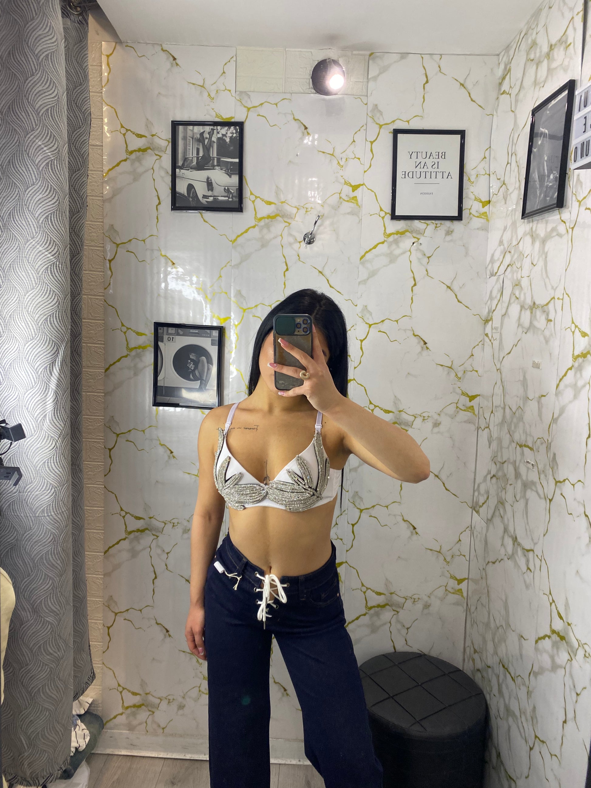 Jeans con chiusura intreccio