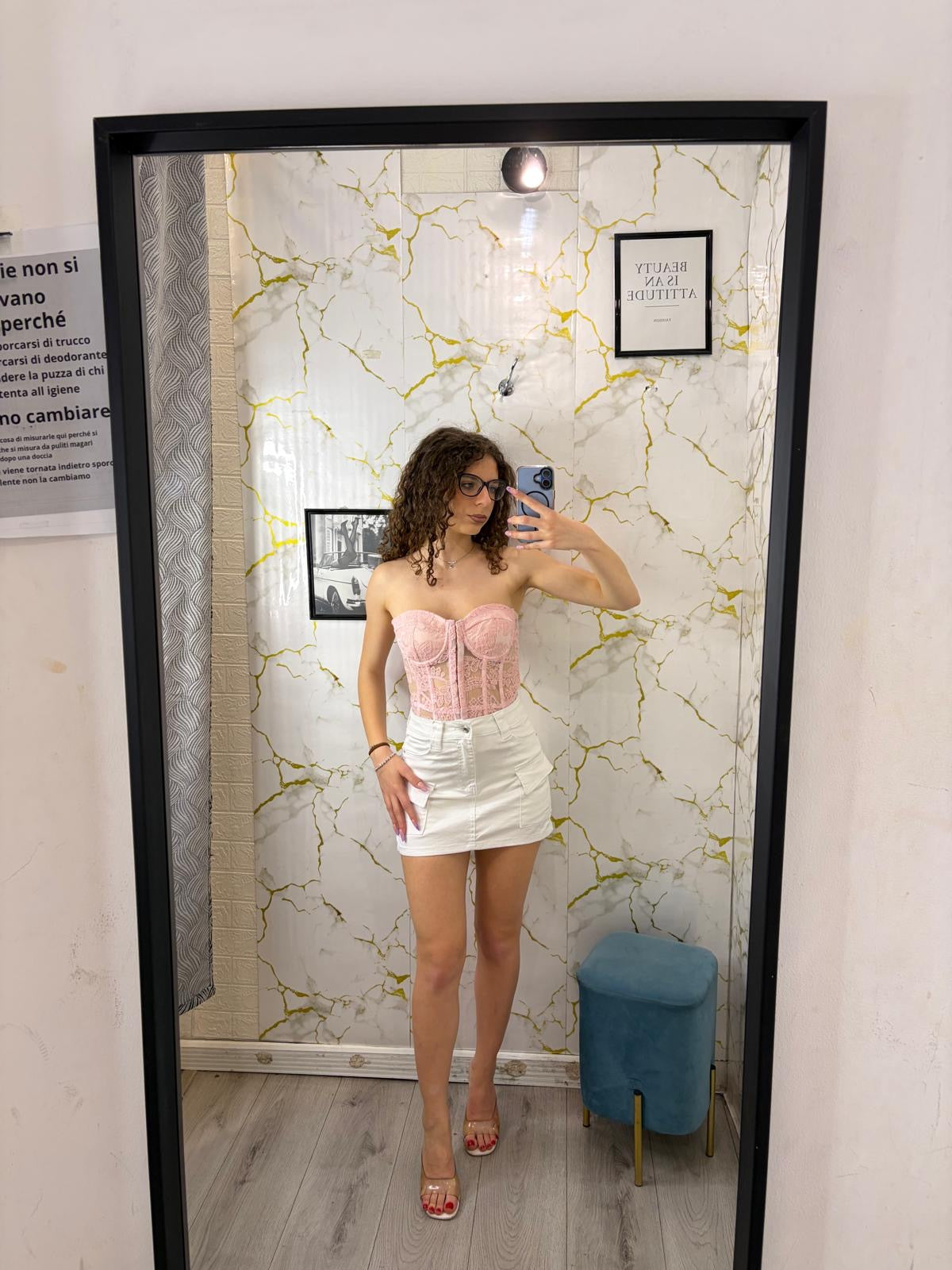 Shorts white