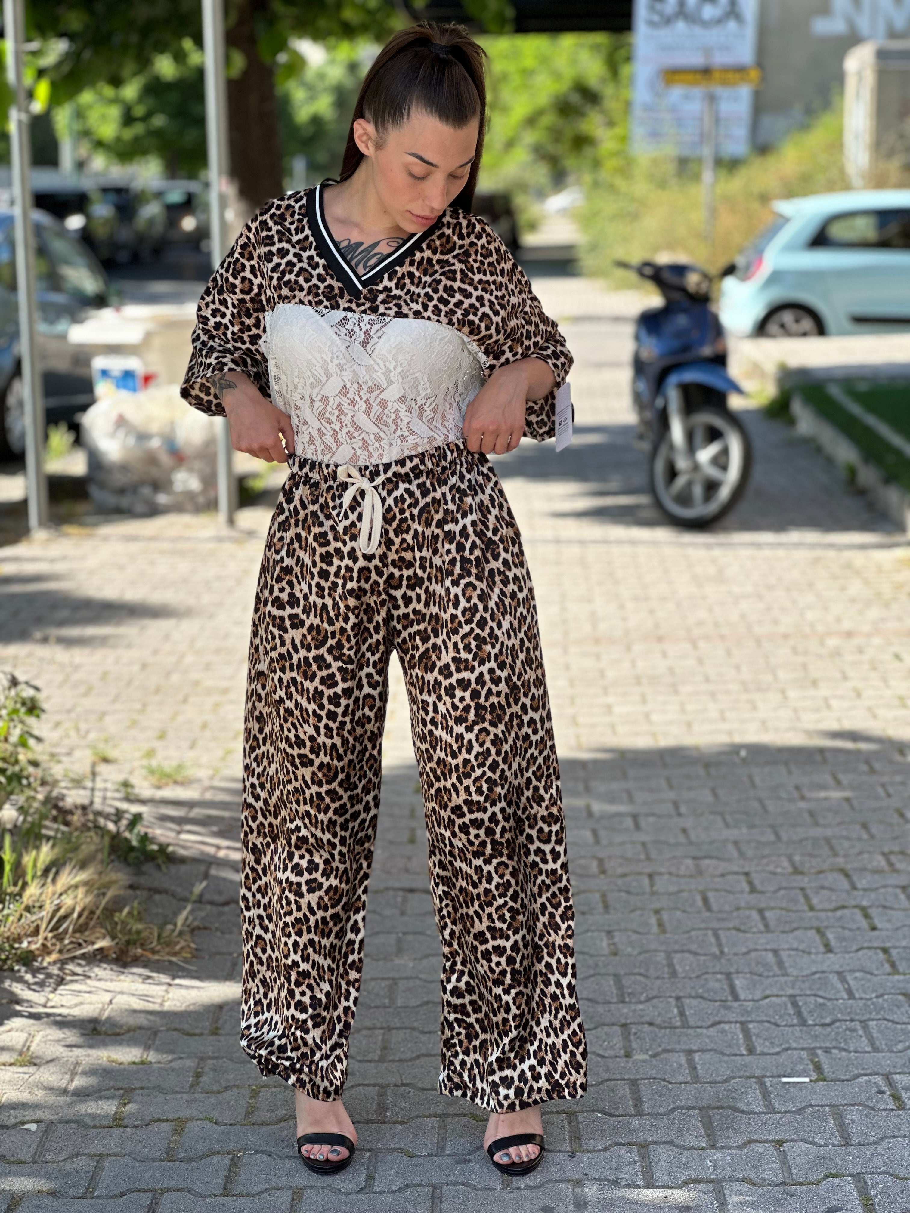 Pantalone in raso animalier