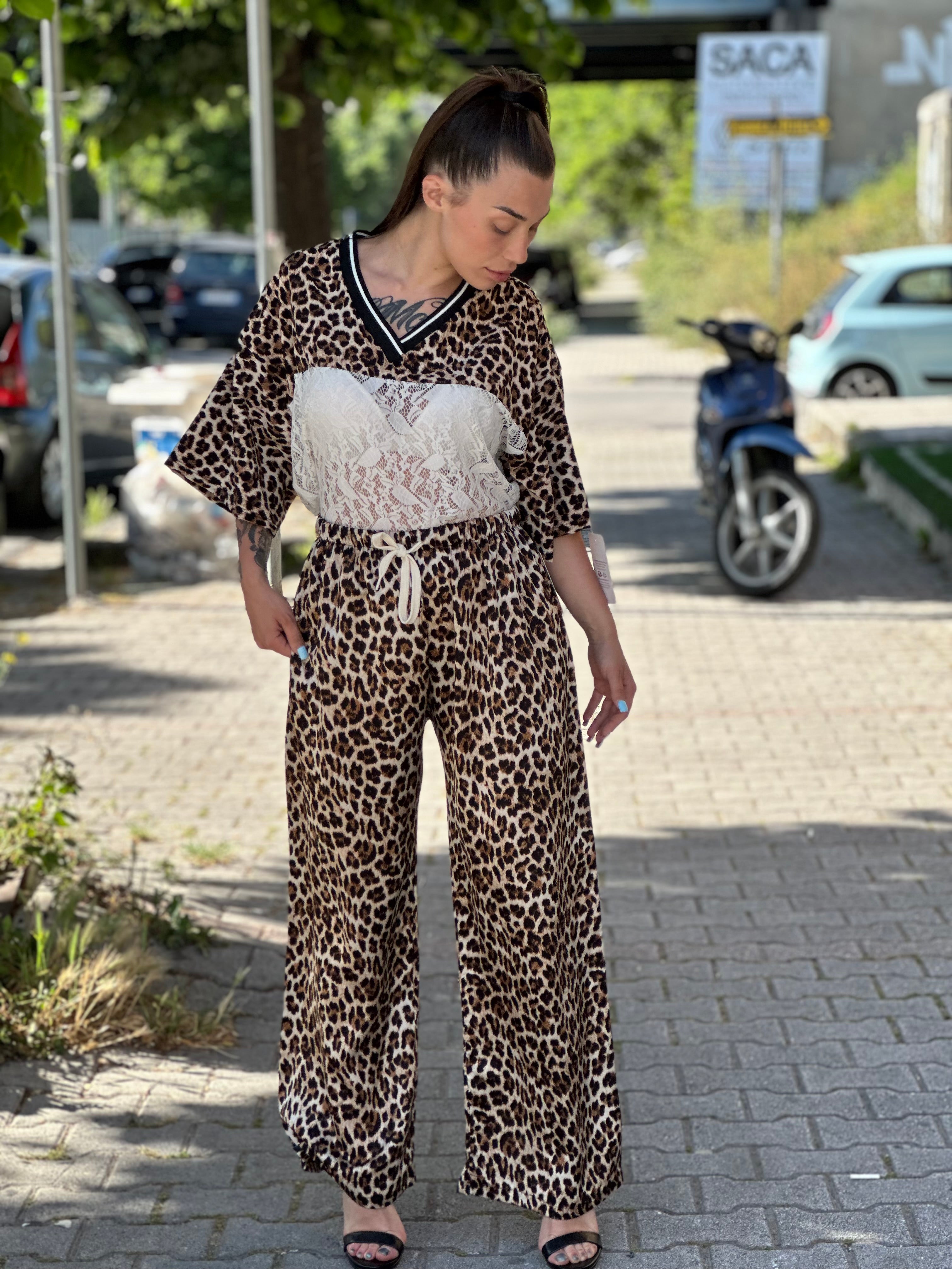 Pantalone in raso animalier