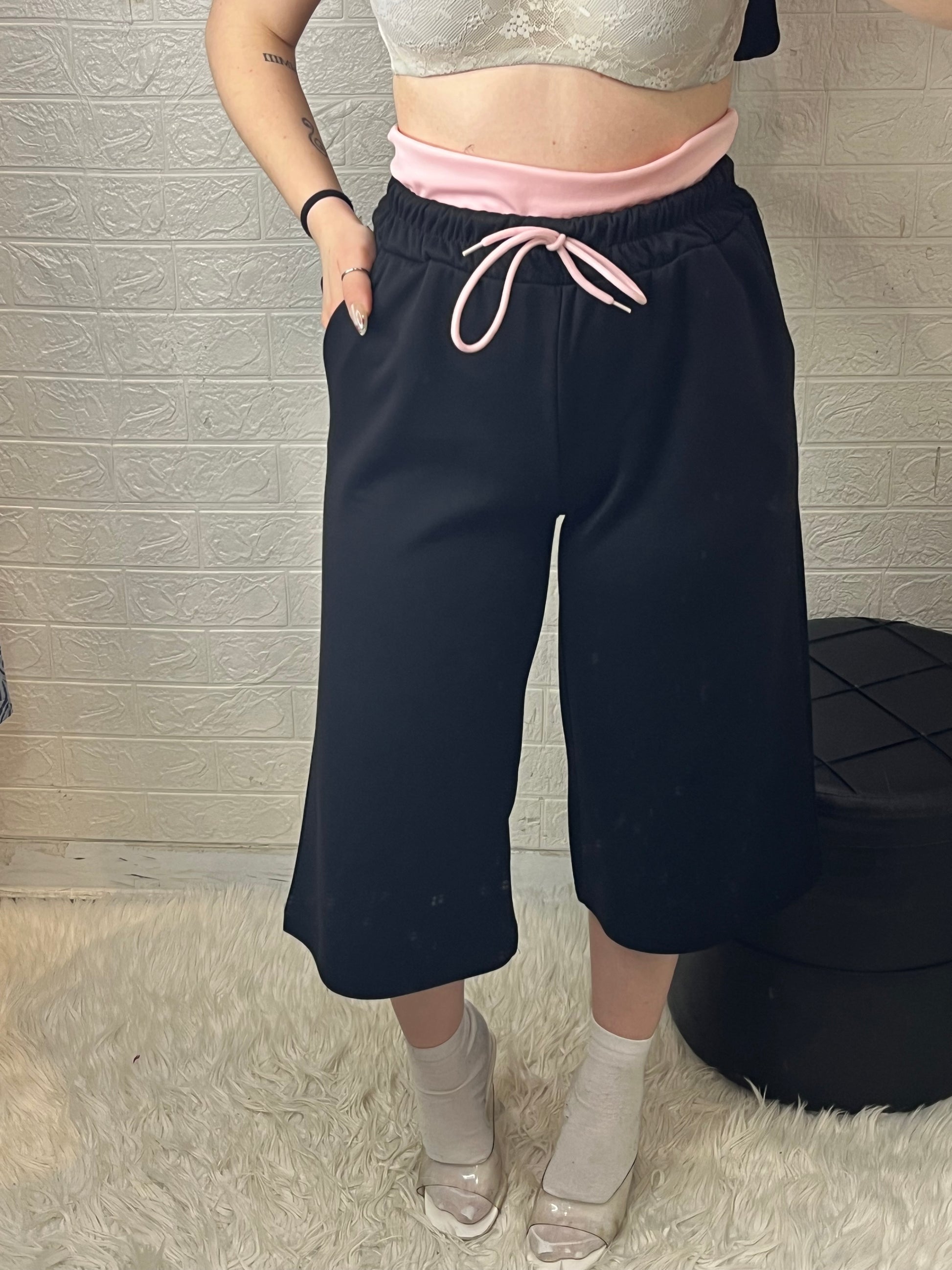 Bermuda con bordo in lycra
