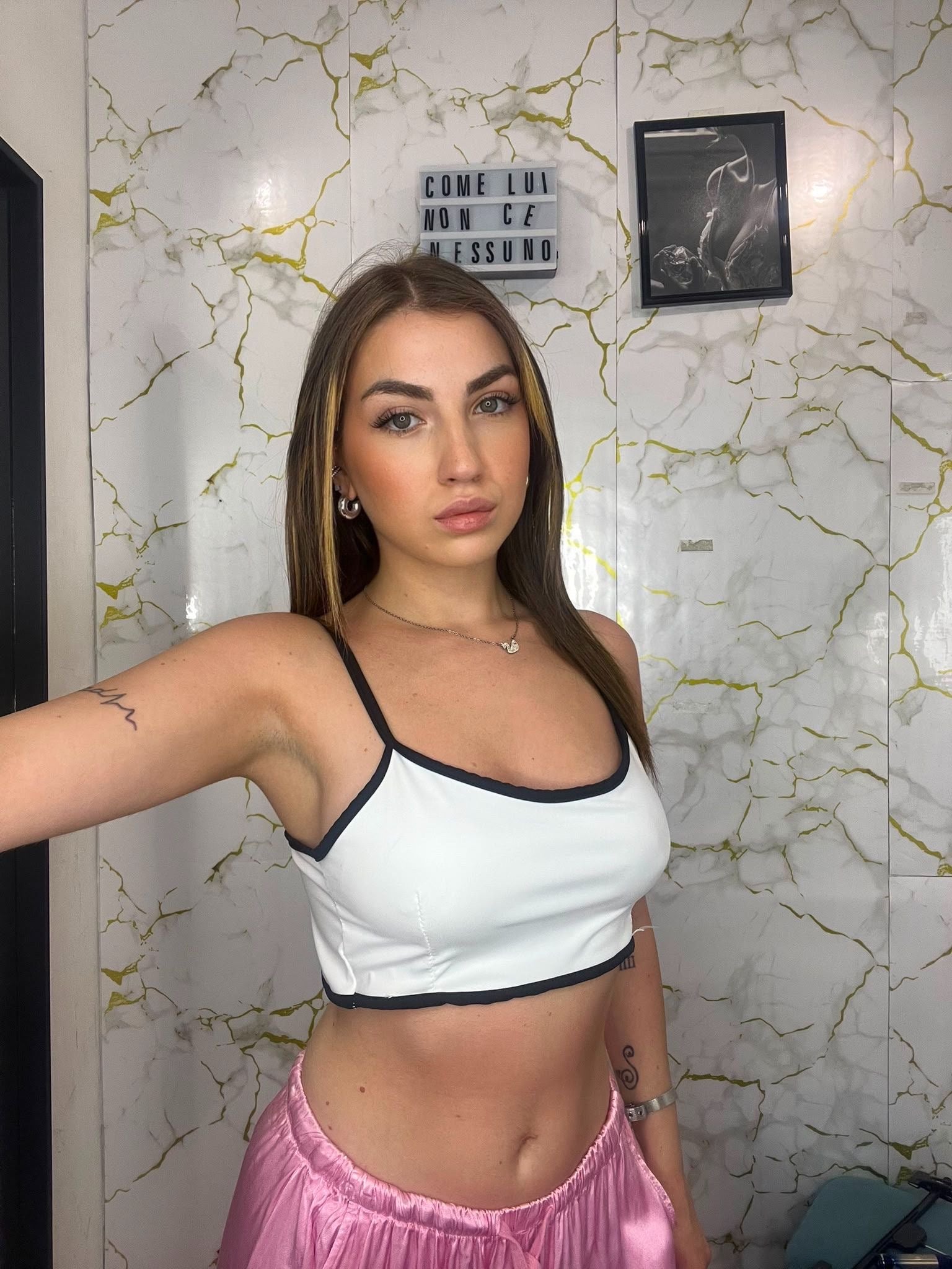 Top con coppette emy