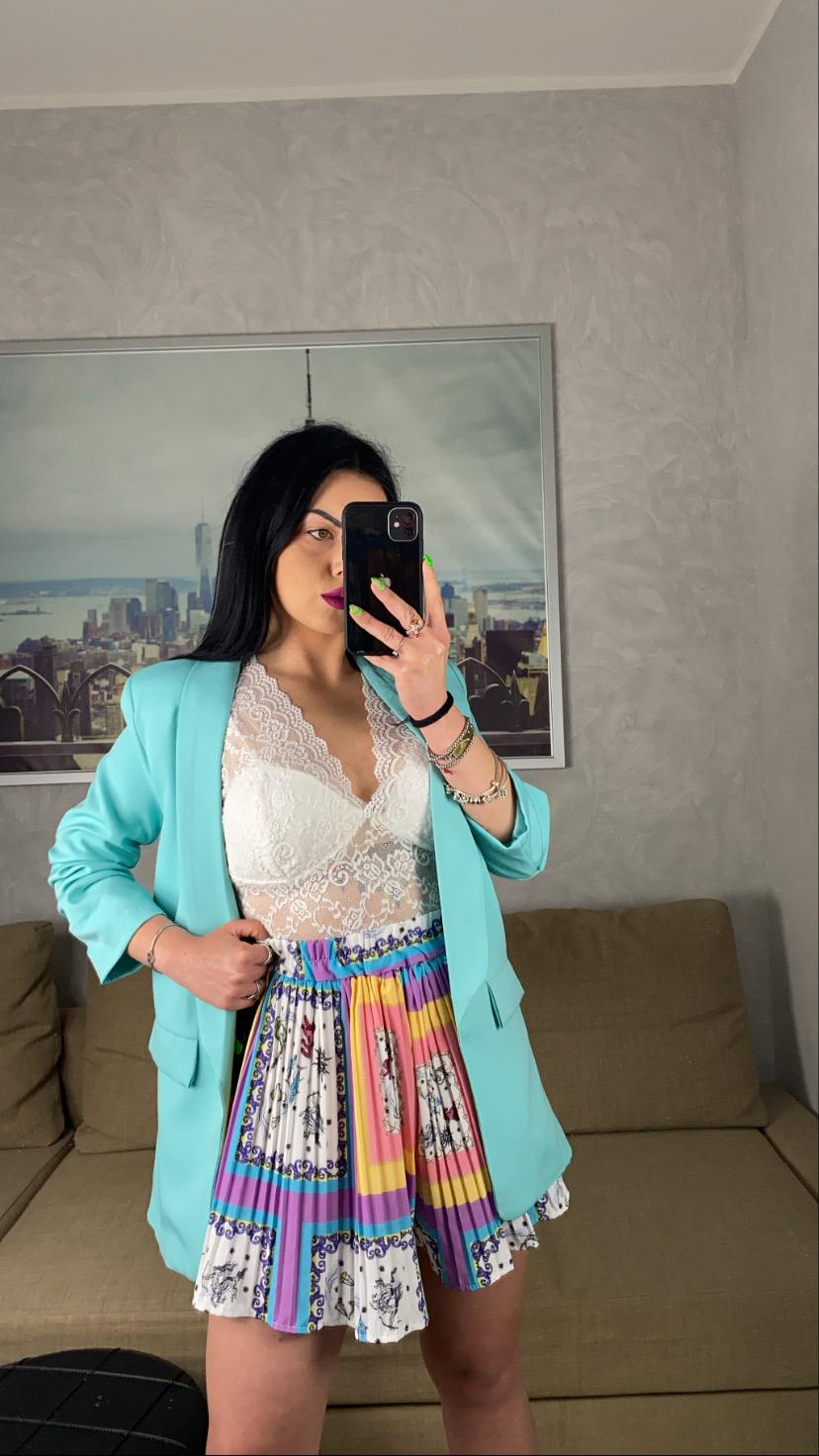 Blazer manica arricciata